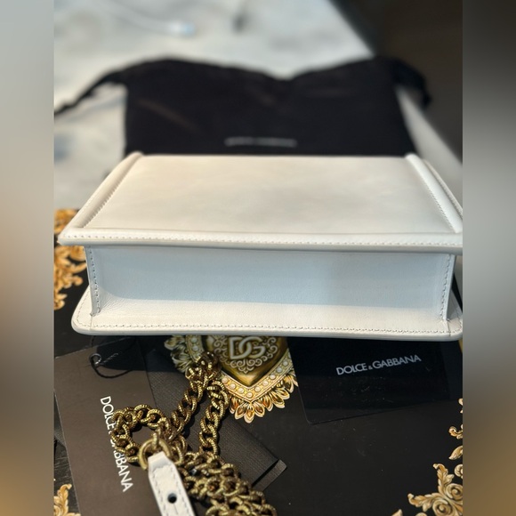 Dolce & Gabbana Small smooth calfskin White Devotion bag - Picture 7 of 11